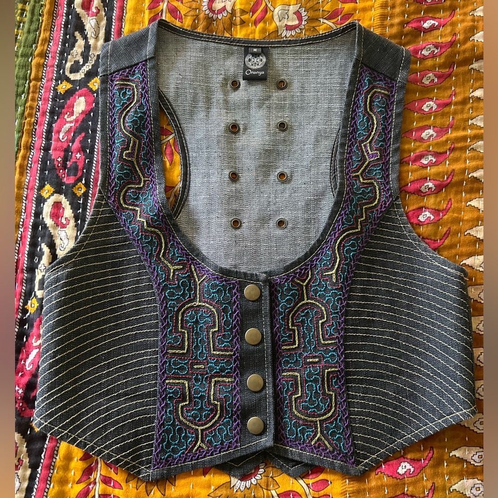 Onanya Shipibo embroidered denim crop vest